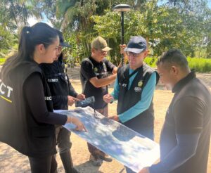 Imagem da notícia - Festival de Parintins 2025: Sect realiza atendimento e orientação sobre regularização fundiária, no turistódromo
