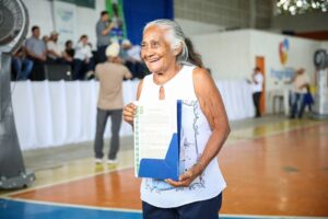 Imagem da notícia - “Agora a minha terra tem o documento certo que precisava”, diz produtora que recebeu título com Certificado de Cadastro de Imóvel Rural